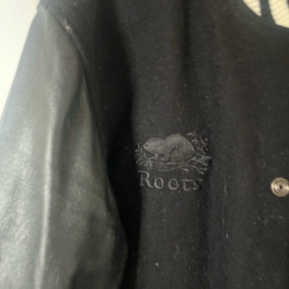 Roots Men's Letterman varsity leather wool jacket Jacket - Picture 2 of 9